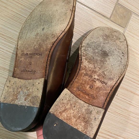 Louis Vuitton Damier Pattern Leather Loafers - Picture 6 of 7